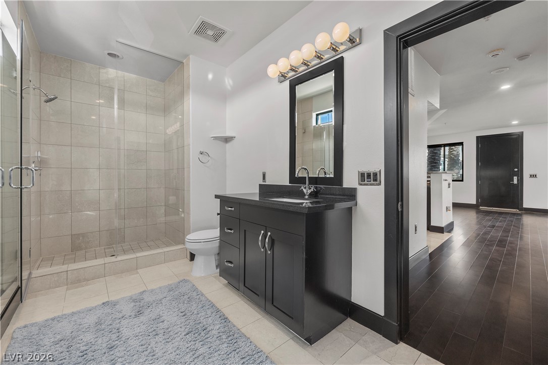 4565 Dean Martin Drive 102 Las Vegas NV 89103