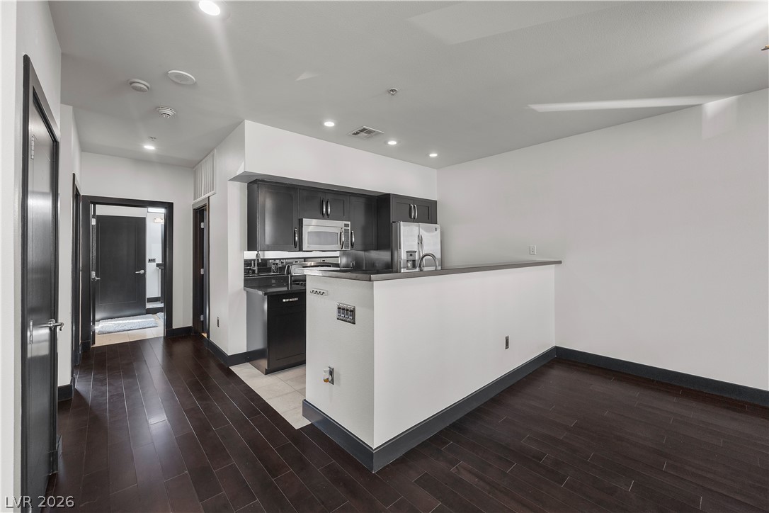 4565 Dean Martin Drive 102 Las Vegas NV 89103