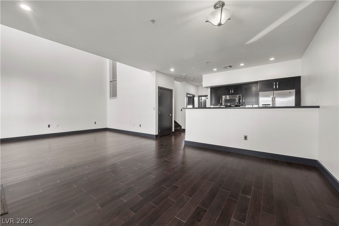 4565 Dean Martin Drive 102 Las Vegas NV 89103