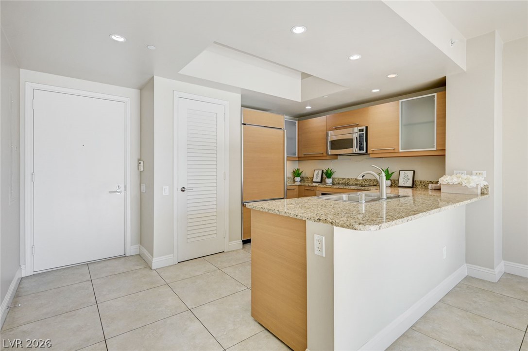 222 Karen Avenue 1503 Las Vegas NV 89109