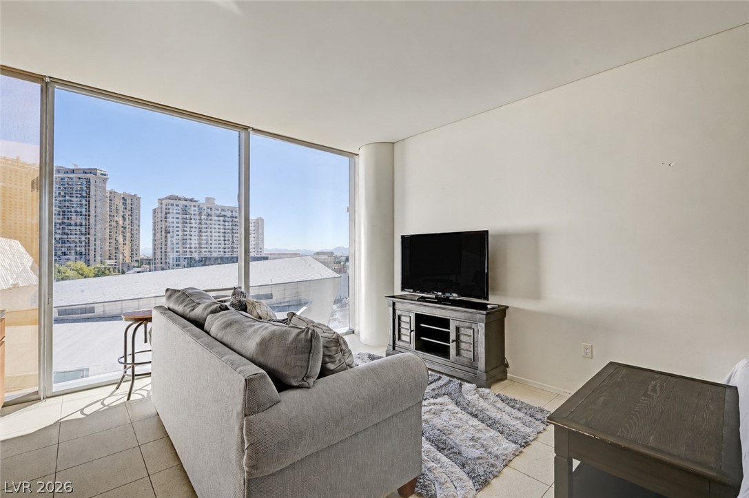 3722 Las Vegas Boulevard 303 Las Vegas NV 89158