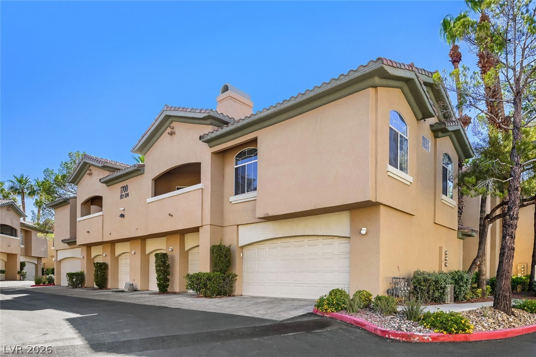 1700 Sky Of Red Drive 202 Las Vegas NV 89128
