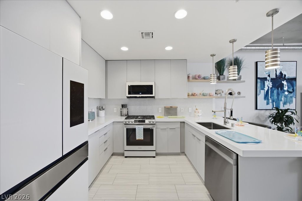 353 East Bonneville Avenue 121 Las Vegas NV 89101