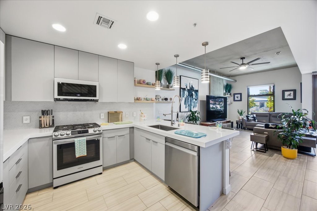 353 East Bonneville Avenue 121 Las Vegas NV 89101