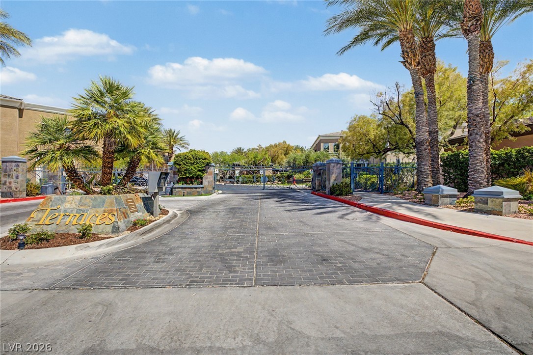 9430 Laguna Niguel Drive 105 Las Vegas NV 89134