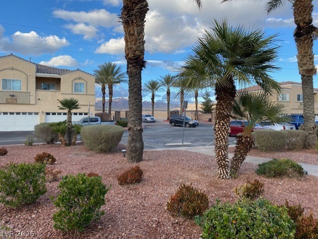 6316 Beige Bluff Street 201 North Las Vegas NV 89081