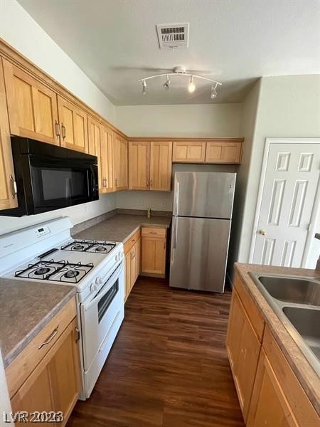 6316 Beige Bluff Street 201 North Las Vegas NV 89081