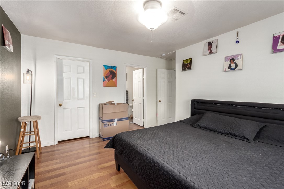 5424 Geneive Lane 105 Las Vegas NV 89108