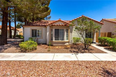 5424 Geneive Lane 105 Las Vegas NV 89108