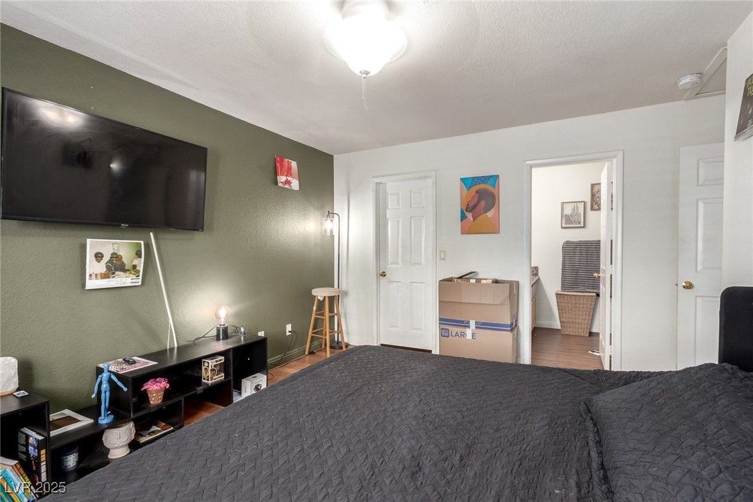 5424 Geneive Lane 105 Las Vegas NV 89108