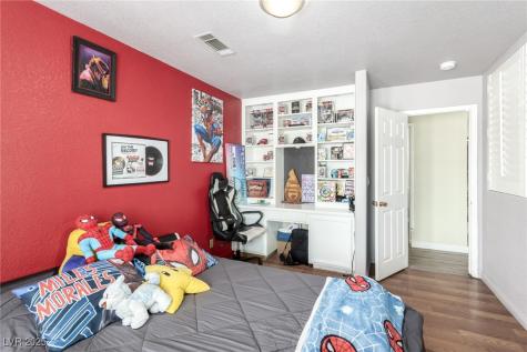 5424 Geneive Lane 105 Las Vegas NV 89108