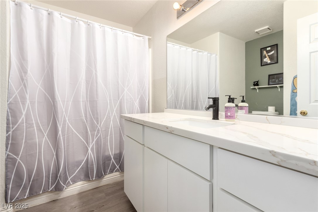 5424 Geneive Lane 105 Las Vegas NV 89108