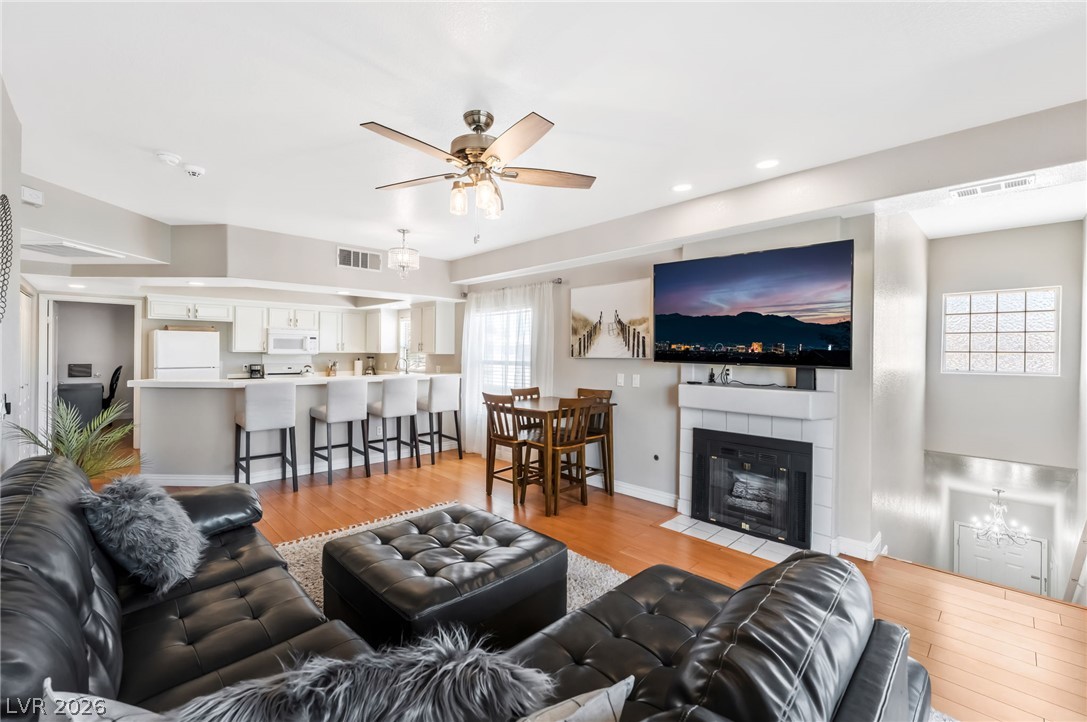 3609 Galatea Street 203 Las Vegas NV 89108