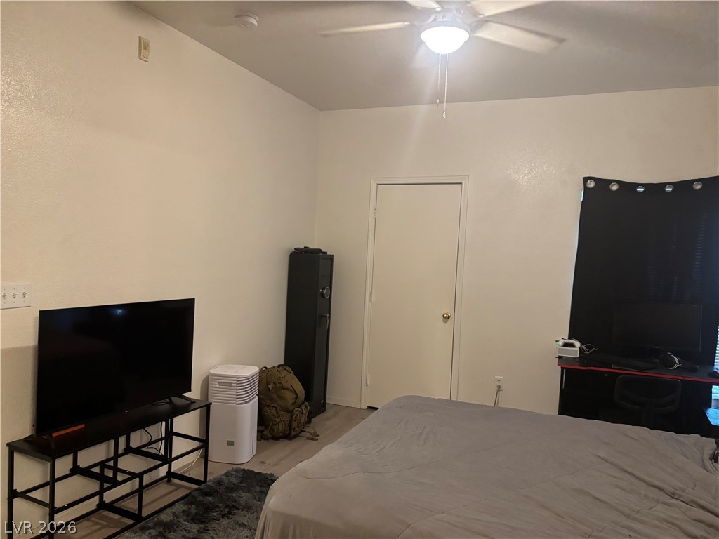 8250 North Grand Canyon Drive 2003 Las Vegas NV 89166