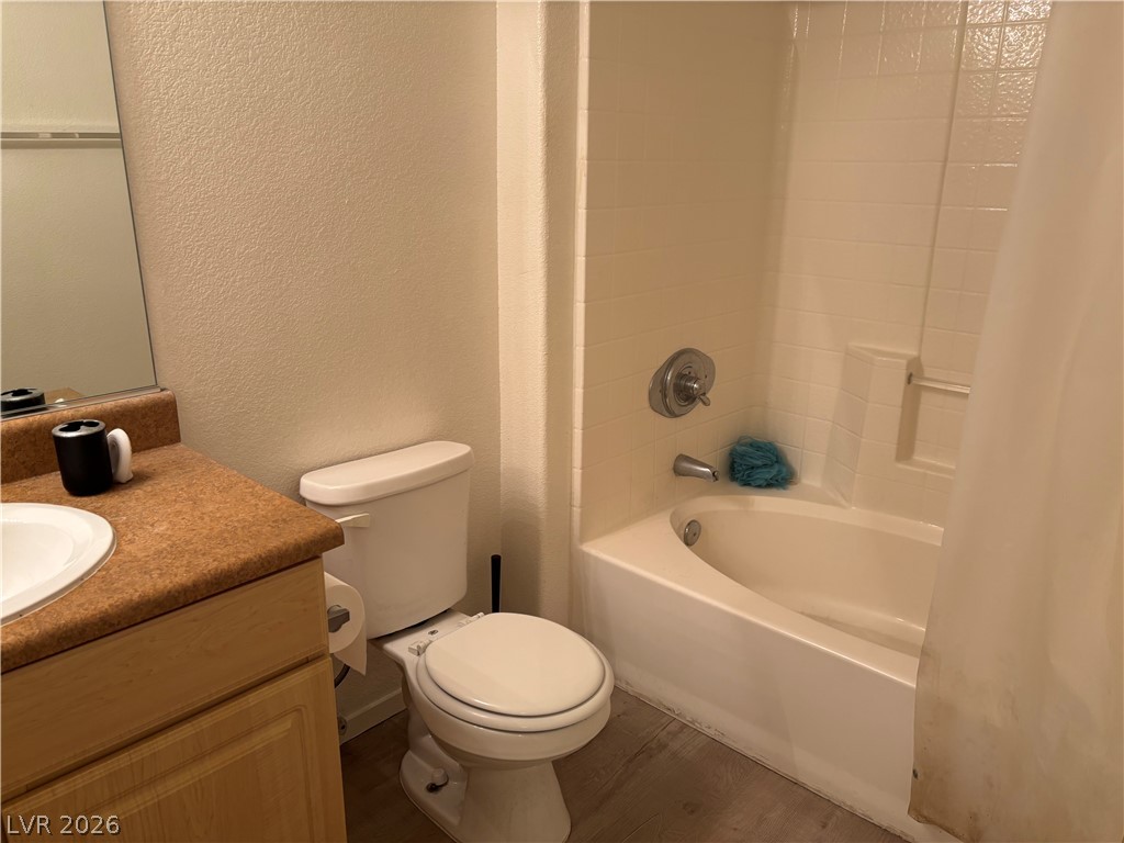 8250 North Grand Canyon Drive 2003 Las Vegas NV 89166