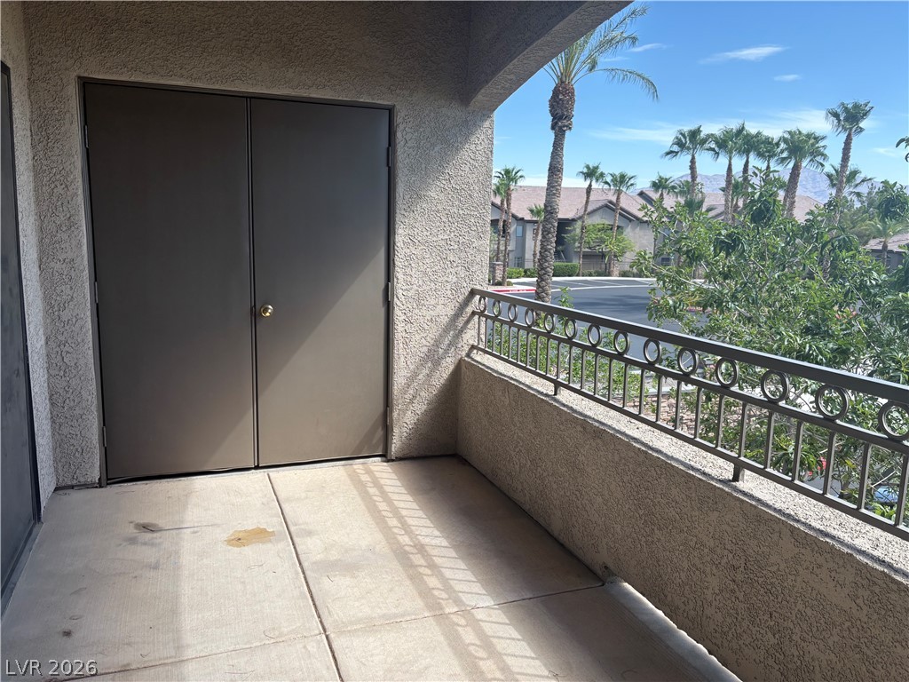 8250 North Grand Canyon Drive 2003 Las Vegas NV 89166