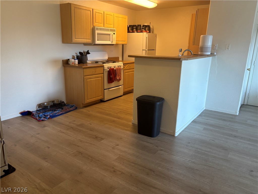 8250 North Grand Canyon Drive 2003 Las Vegas NV 89166