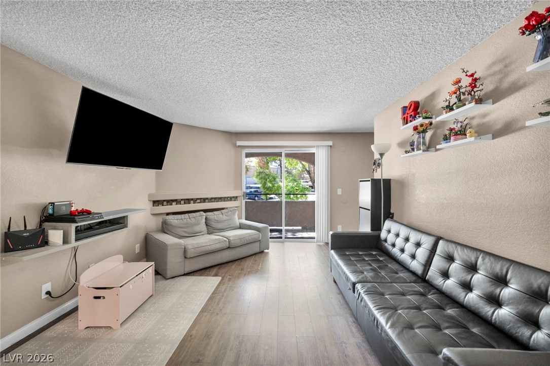 5251 Mission Carmel Lane 208 Las Vegas NV 89107