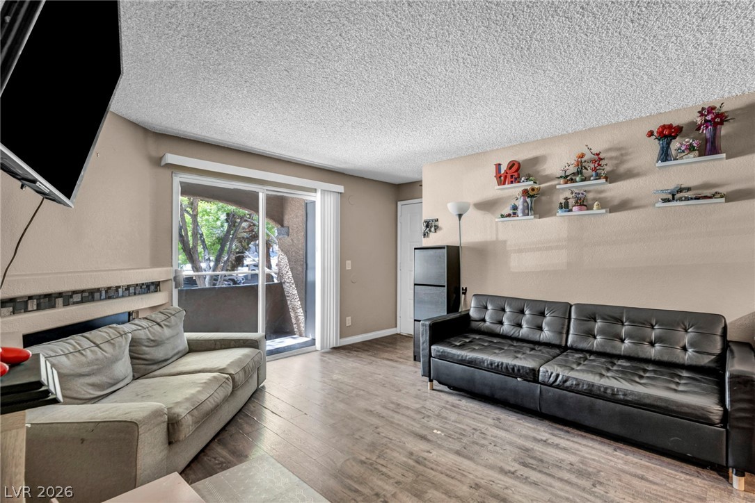 5251 Mission Carmel Lane 208 Las Vegas NV 89107