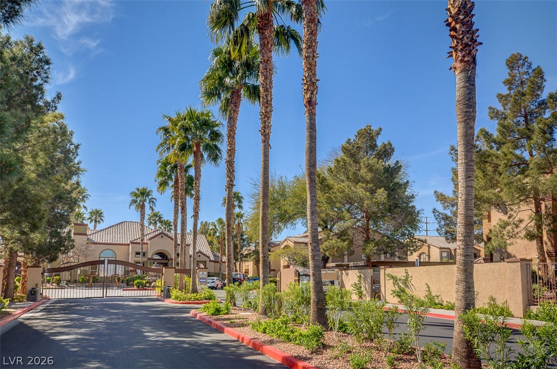 5055 West Hacienda Avenue 2004 Las Vegas NV 89118
