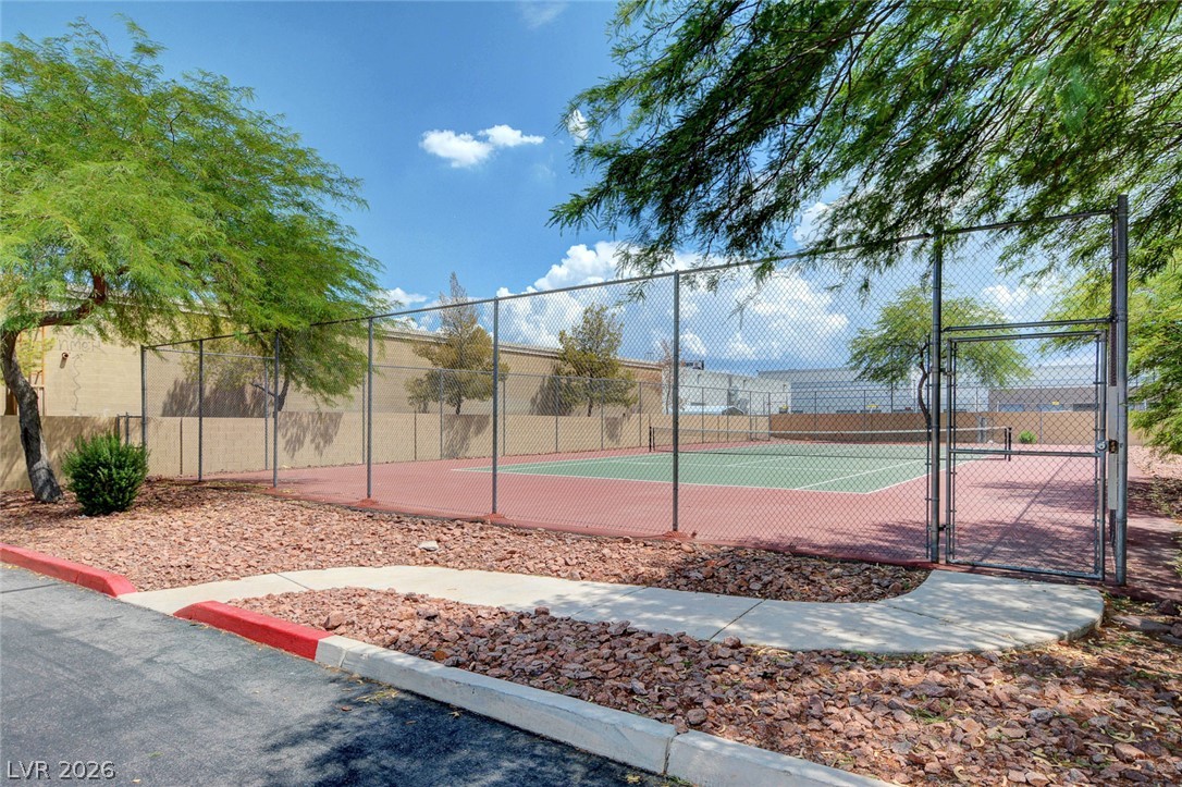 5055 West Hacienda Avenue 2004 Las Vegas NV 89118