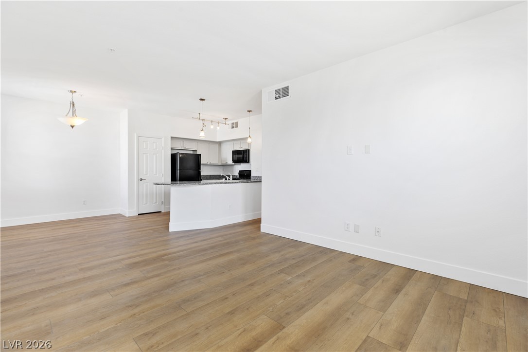 50 Aura De Blanco Street 6204 Henderson NV 89074