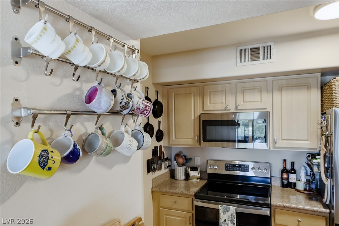 8000 Badura Avenue 2023 Las Vegas NV 89113