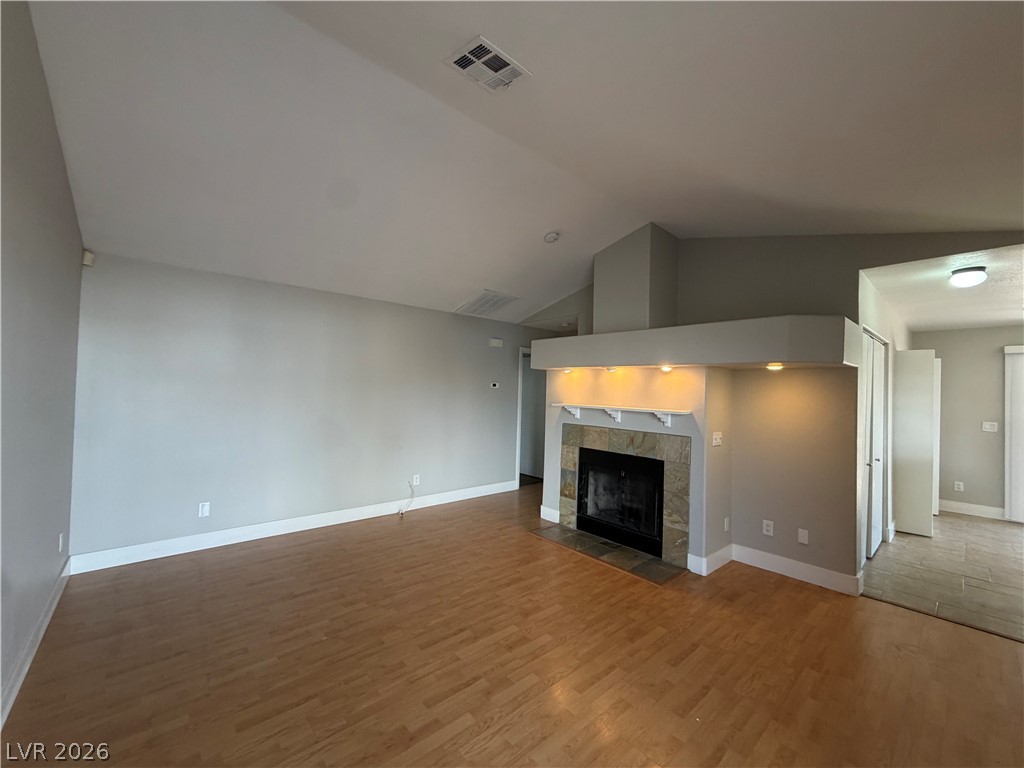5355 Angler Circle 104 Las Vegas NV 89122