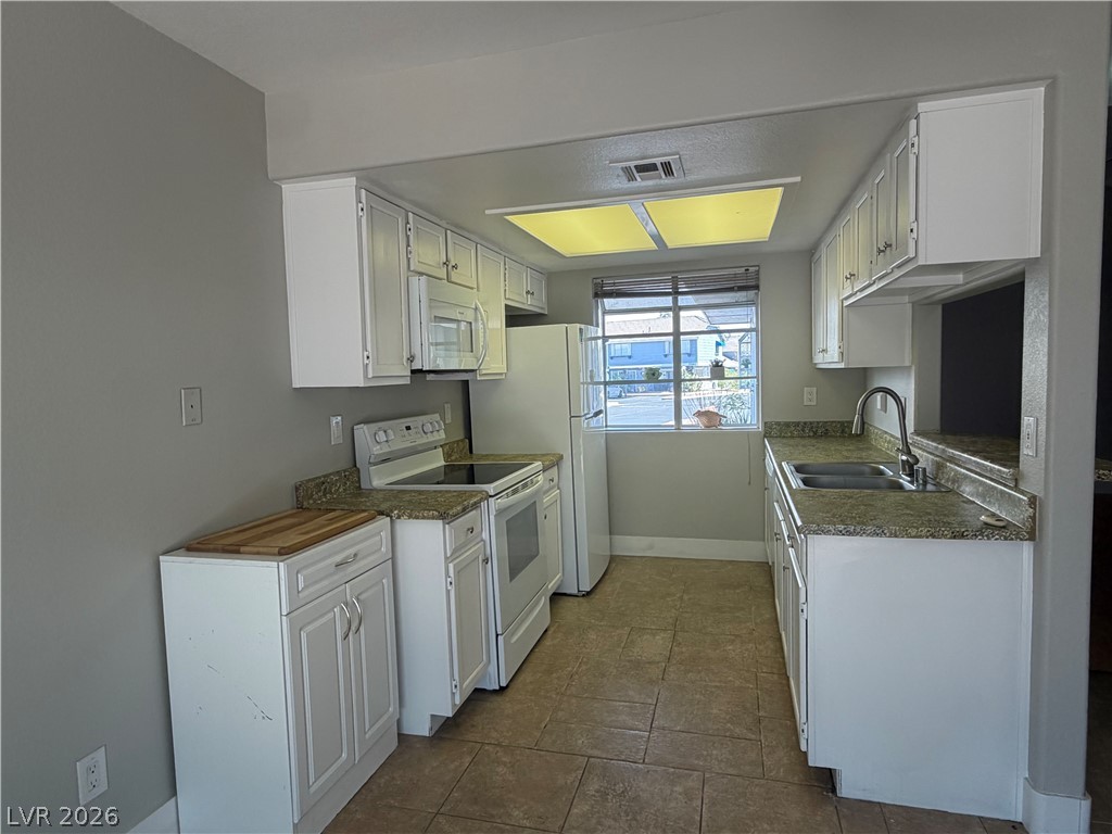 5355 Angler Circle 104 Las Vegas NV 89122