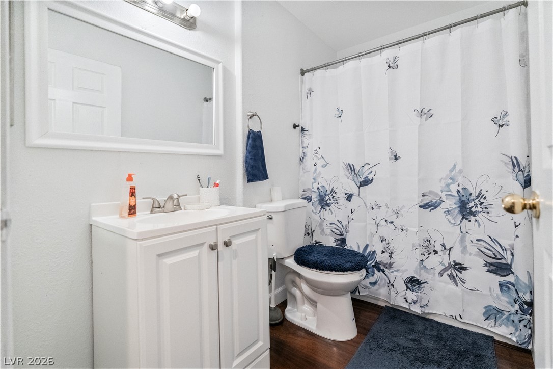 8410 Eldora Avenue 2011 Las Vegas NV 89117