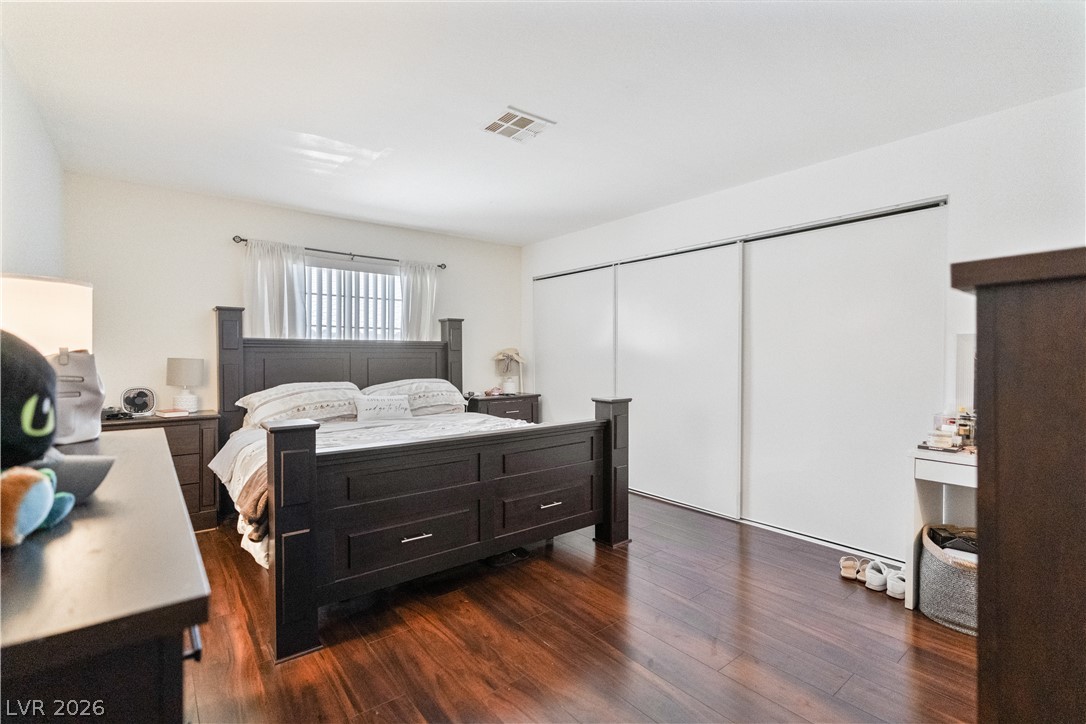8410 Eldora Avenue 2011 Las Vegas NV 89117