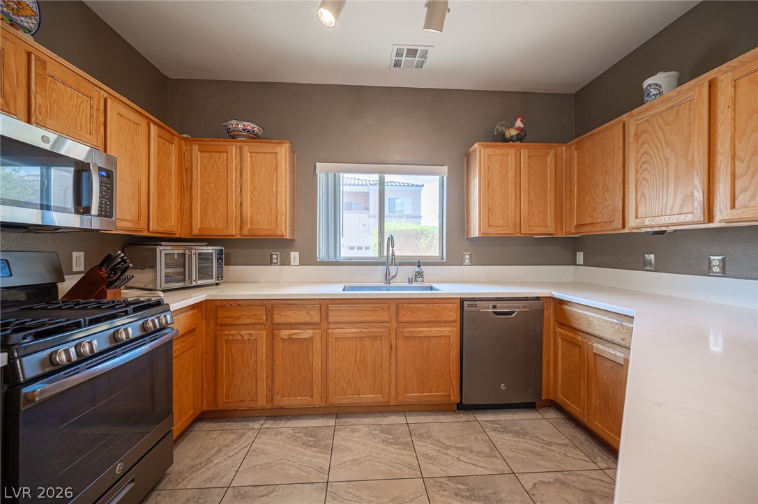 6313 Sandy Ridge Street 101 North Las Vegas NV 89081