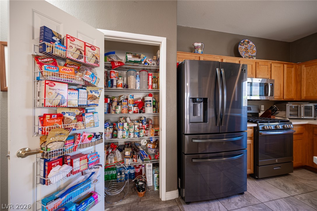 6313 Sandy Ridge Street 101 North Las Vegas NV 89081
