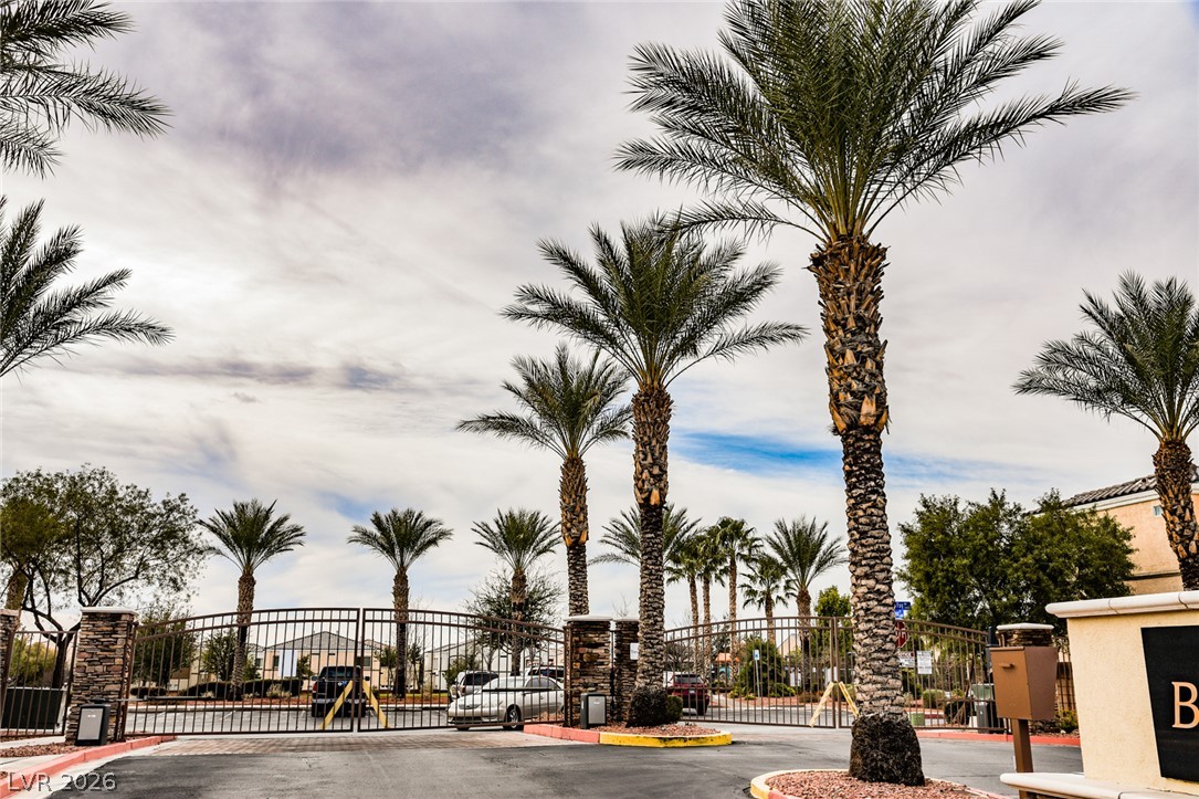 6313 Sandy Ridge Street 101 North Las Vegas NV 89081