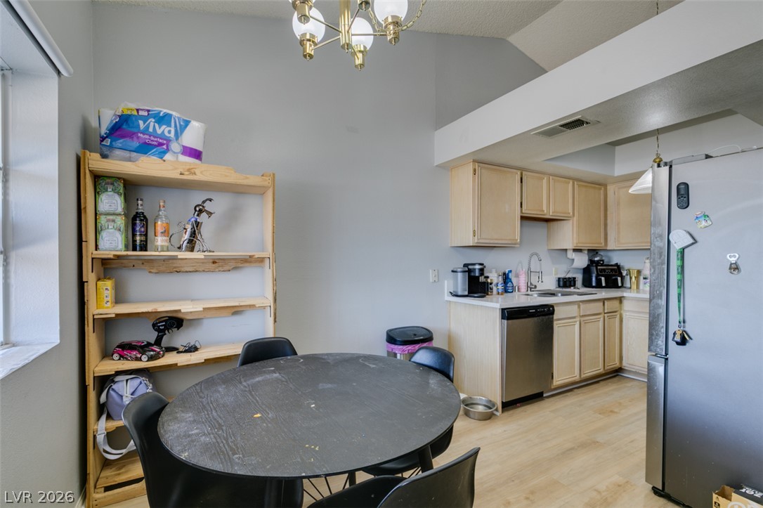 5335 Rod Court 104 Las Vegas NV 89122