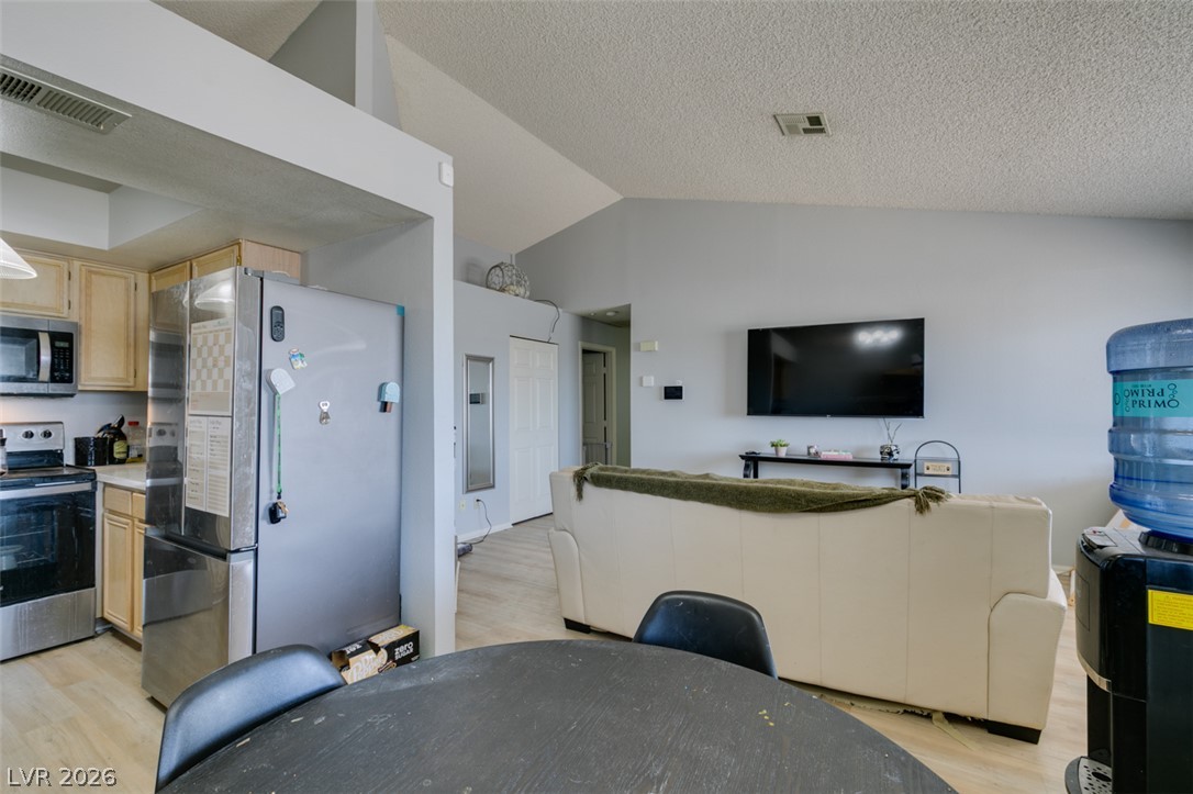 5335 Rod Court 104 Las Vegas NV 89122