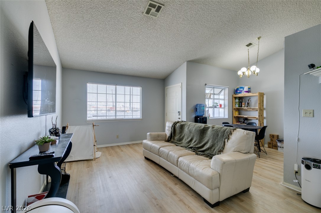 5335 Rod Court 104 Las Vegas NV 89122