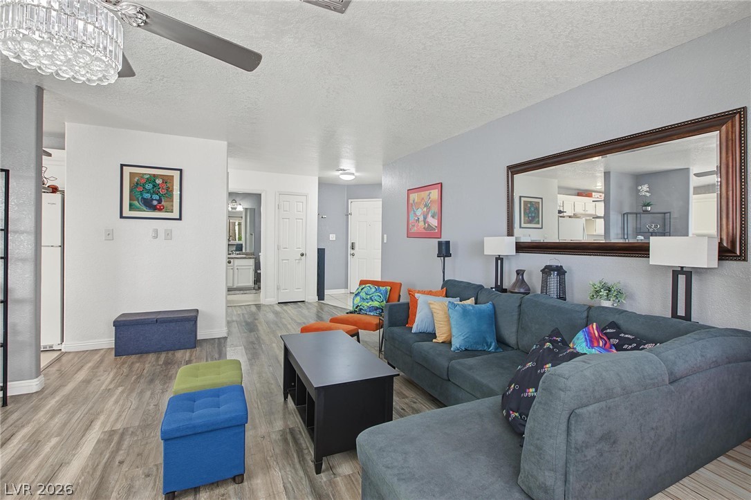 5042 South Rainbow Boulevard 102 Las Vegas NV 89118