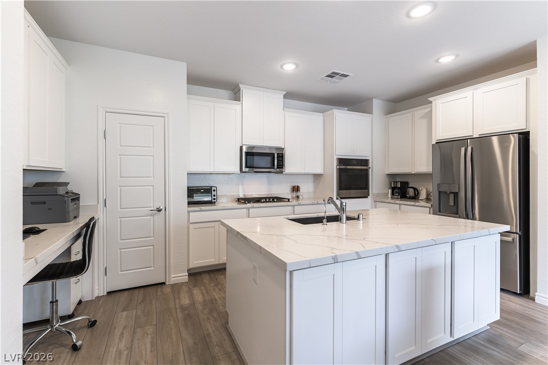 2555 Hampton Road 2308 Henderson NV 89052