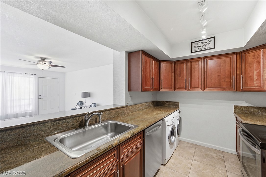 2838 Geary Place 4017 Las Vegas NV 89109