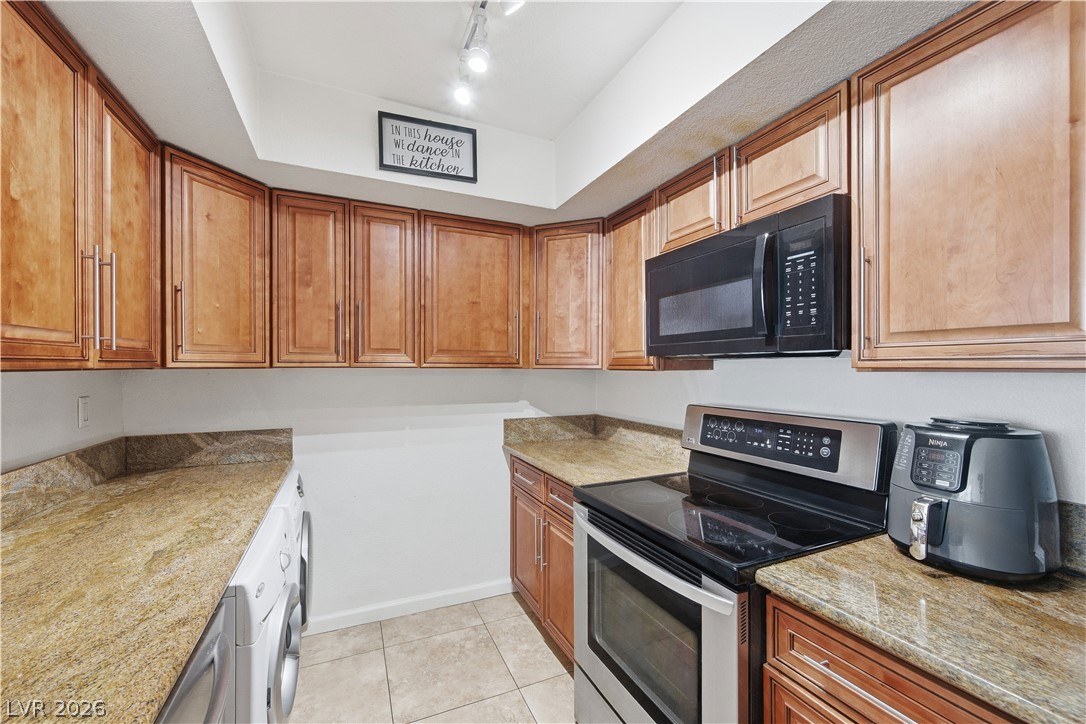 2838 Geary Place 4017 Las Vegas NV 89109