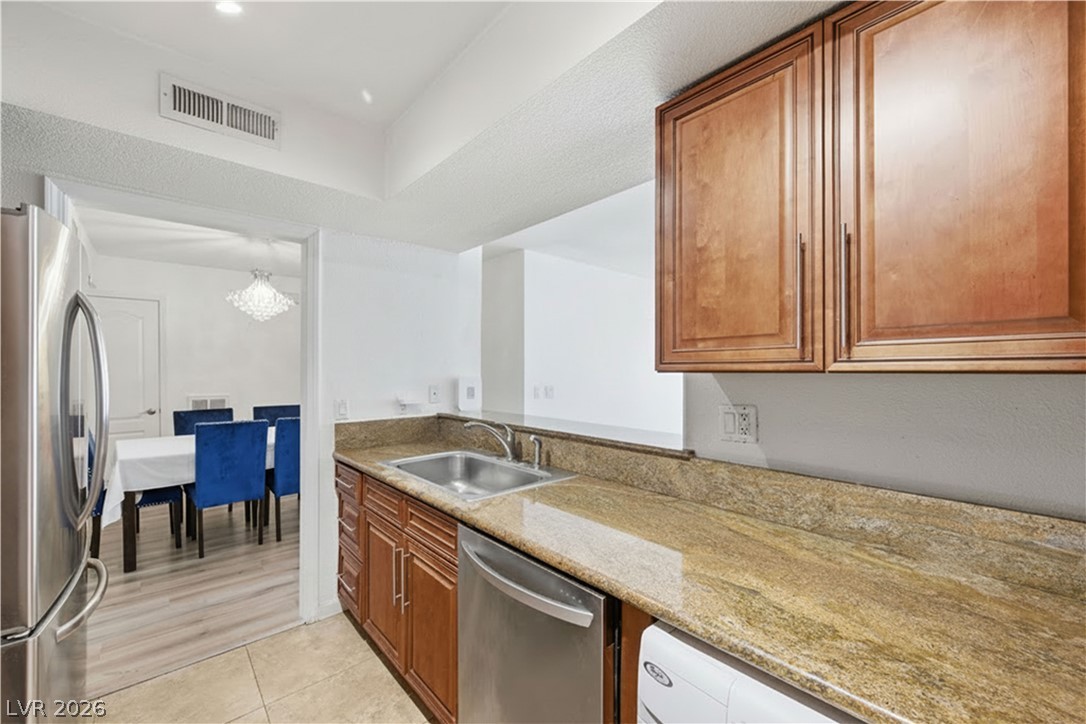2838 Geary Place 4017 Las Vegas NV 89109