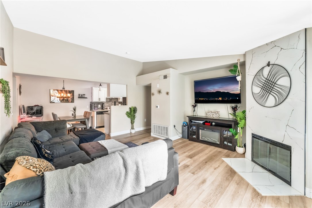 3318 North Decatur Boulevard 2083 Las Vegas NV 89130