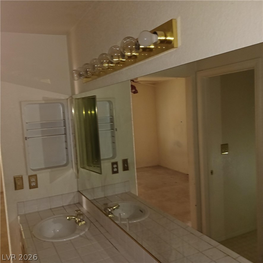 5201 South Torrey Pines Drive 1264 Las Vegas NV 89118