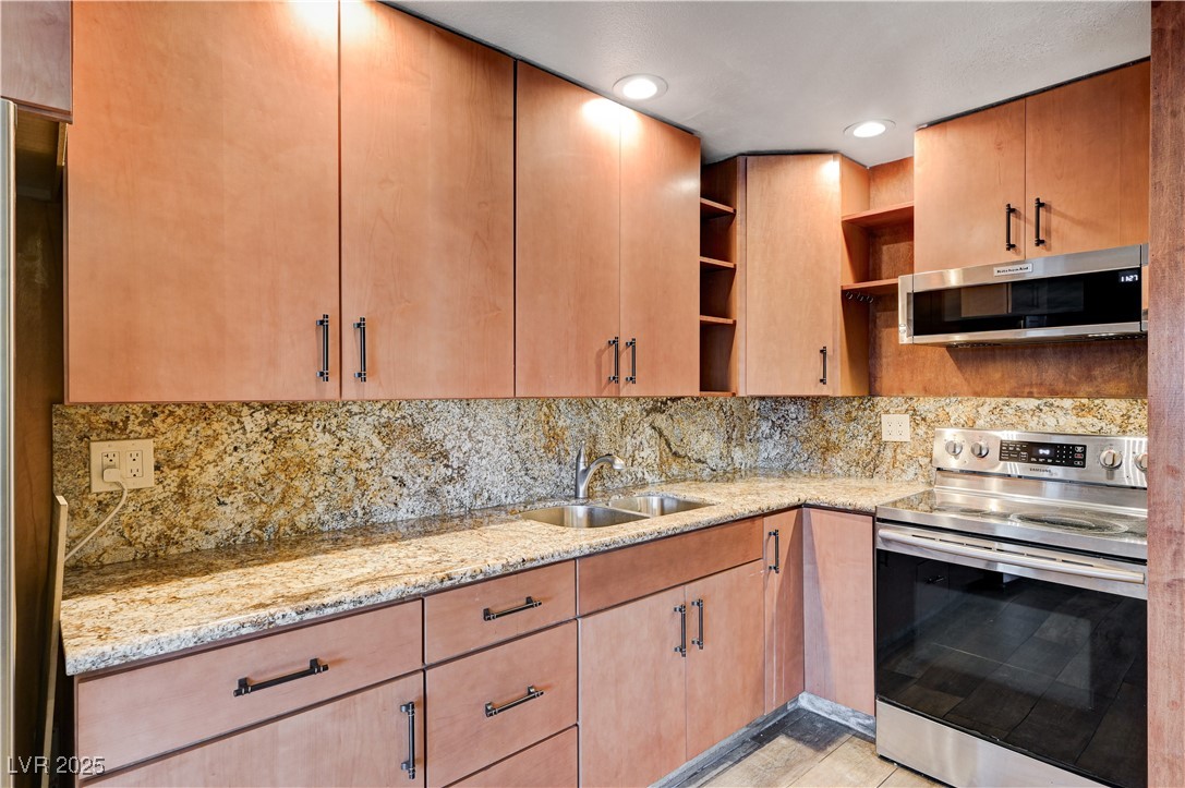 4600 Paradise Road 40 Las Vegas NV 89169