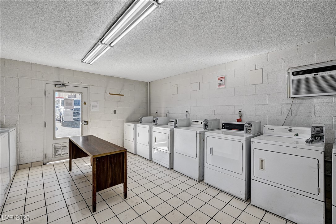 4600 Paradise Road 40 Las Vegas NV 89169