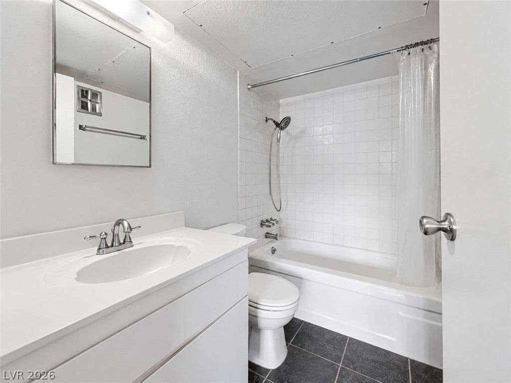 615 South Royal Crest Circle 16 Las Vegas NV 89169