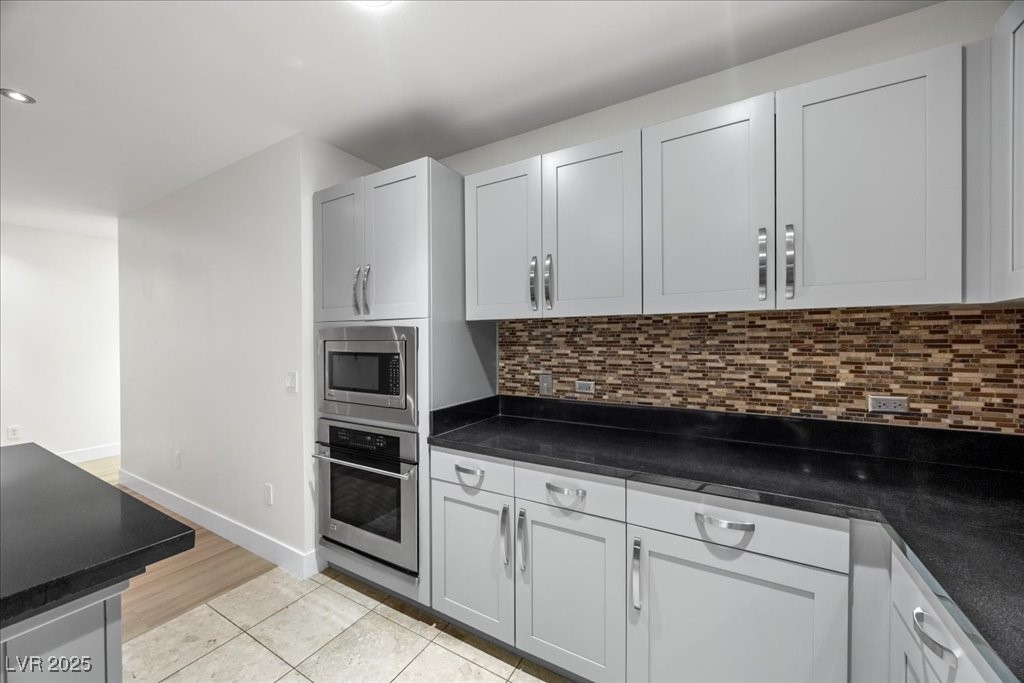 4575 Dean Martin Drive 3009 Las Vegas NV 89103