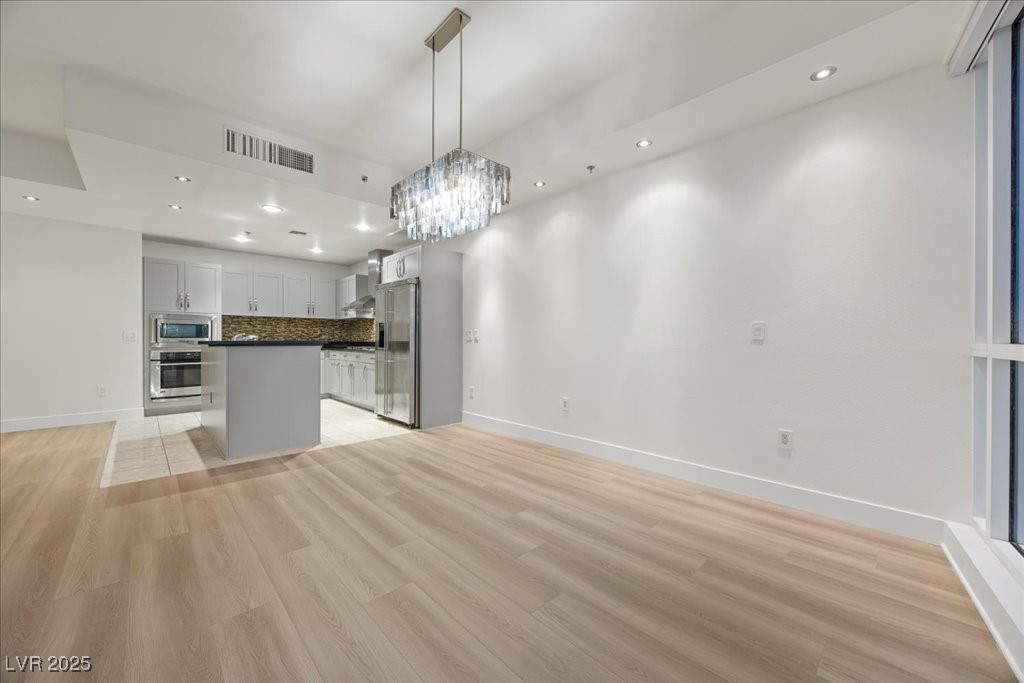 4575 Dean Martin Drive 3009 Las Vegas NV 89103