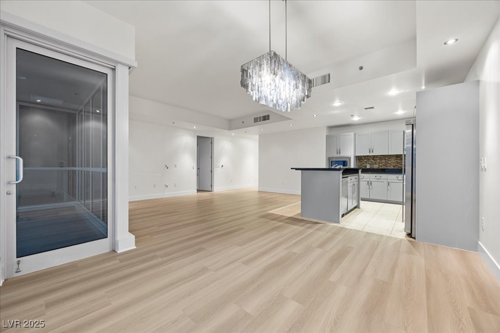 4575 Dean Martin Drive 3009 Las Vegas NV 89103